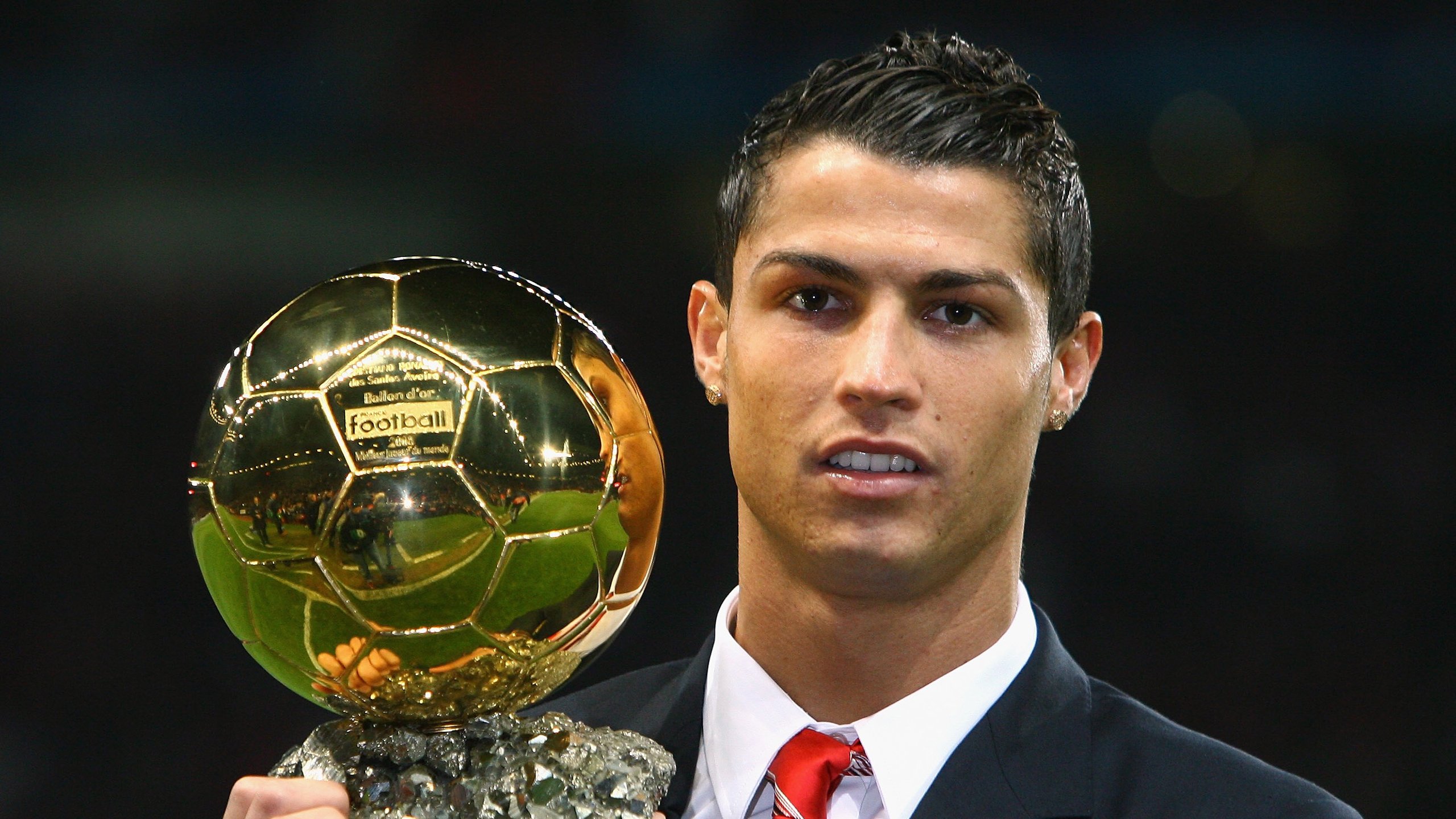 奥利·沃特金斯因伤退出英格兰国家队，奥利瓦特金斯